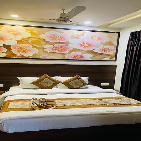 Hotel Babul Inn, Gondia Luaran gambar