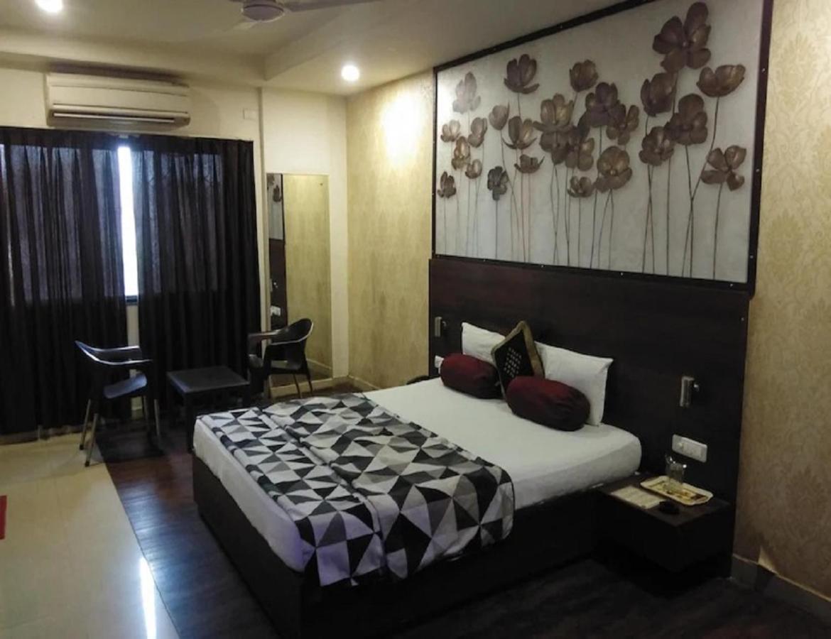 Hotel Babul Inn, Gondia Luaran gambar